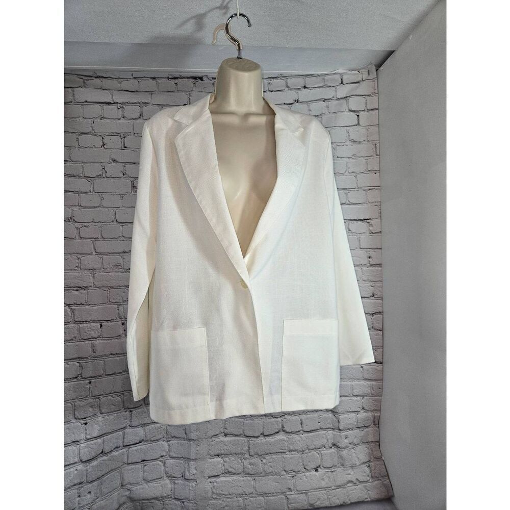 Briggs Petite Vintage Womens Size 8P White Blazer